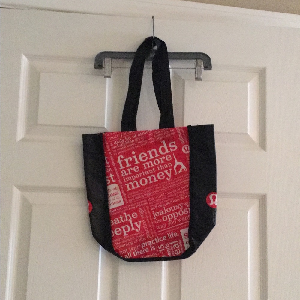 Lulu lemon bag